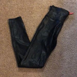 Spanx Faux Leather Legging- Black